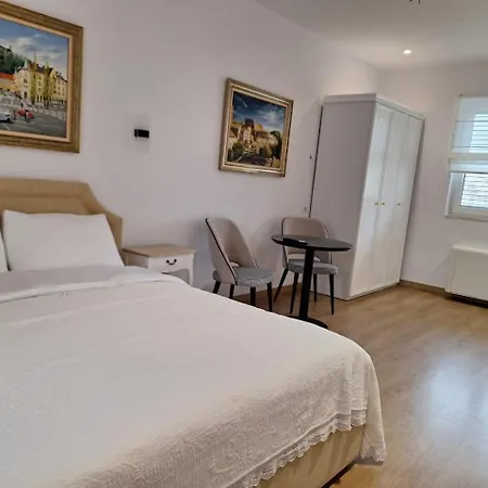 Twin Bed & Breakfast