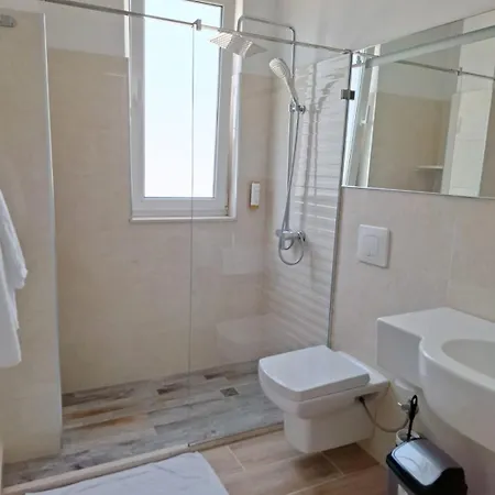 Twin Bed & Breakfast Tirana