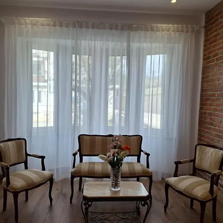 Twin Bed & Breakfast