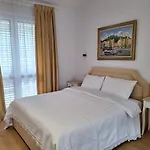 Twin Bed & Breakfast Tirana