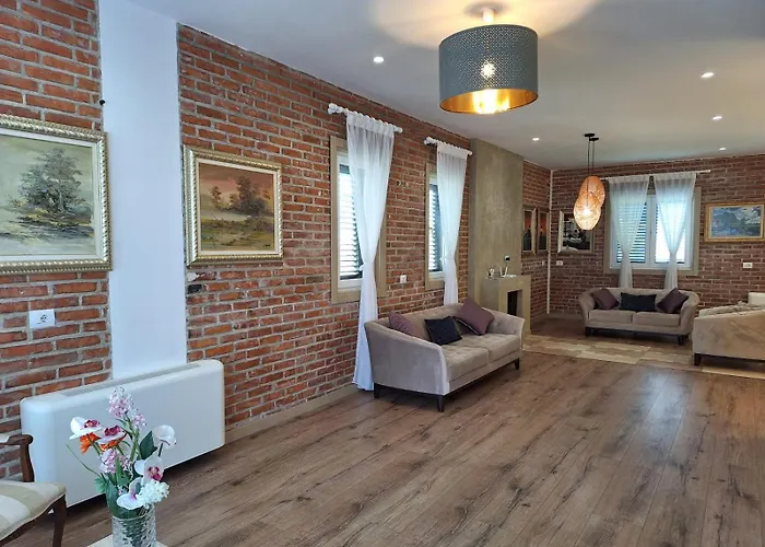 Twin Bed & Breakfast