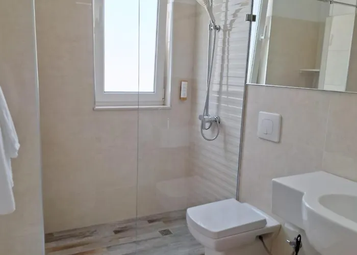 Twin Bed & Breakfast Tirana